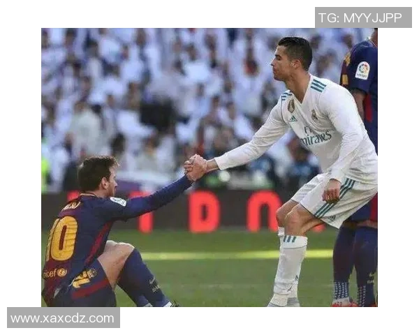 各大足球球星踢法特点分析:从梅西到C罗的技术风格与战术影响